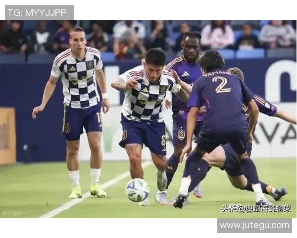 洛杉矶与波特兰伐的激烈对决谁能在赛场上笑到最后