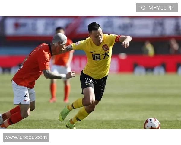 恒大与墨尔本激战正酣比分揭晓引发球迷热议